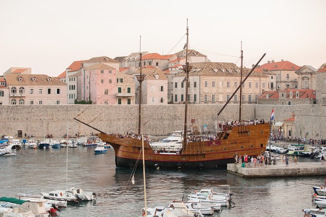 Karaka - The Best Dubrovnik Sunset Cruise (adults only) - Seeing Dubrovnik’s walls from the Adriatic