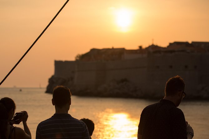 Karaka - The Best Dubrovnik Sunset Cruise (adults only) - Who will enjoy this Dubrovnik sunset cruise?