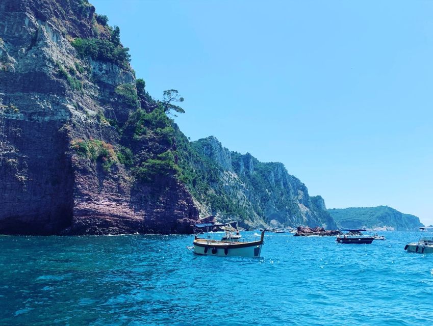 La Spezia: Cinque Terre and Portovenere Full-Day Boat Tour - Practical details for a smoother day