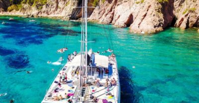Lloret de Mar: Catamaran Sailing Cruise with BBQ and Drinks