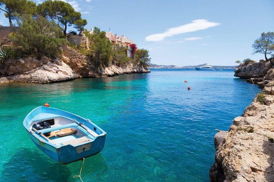 Mallorca: 2-Hour Coastline & Malgrat Islands Catamaran Tour - Key points to know before you board