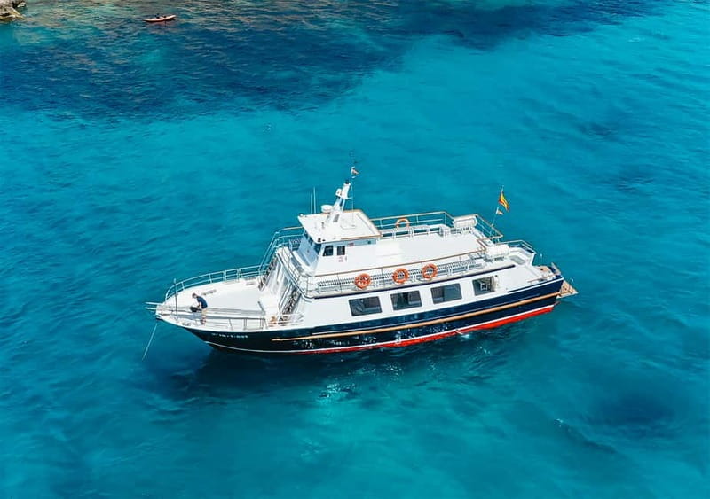 Mallorca: Palma Boat Tour & Snorkeling with Drink Included - Key points before you book
