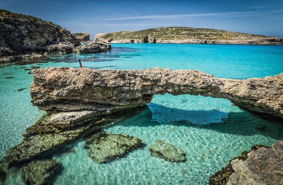 Malta: Comino, Gozo, Blue & Crystal Lagoon, and Caves Cruise - Comfort onboard, including the small extras