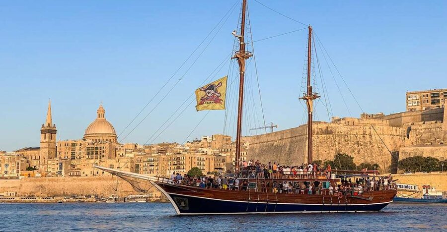 Malta: Lazy Pirate Boat Party with Drinks & Food - Setting Off From Sliema Ferries