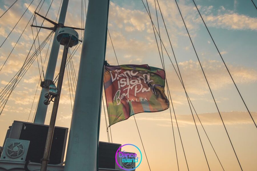 Malta: Sailboat Party with an Open Bar, Snack, and Swimming - Key points to know before booking