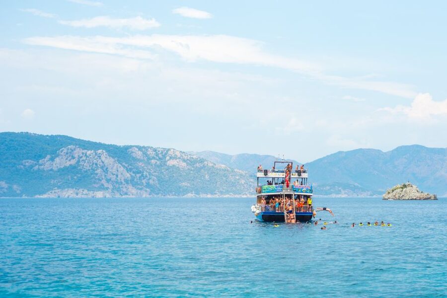 Marmaris All-Inclusive Boat Trip with Free Sunbed & Lunch - Phosphorus Cave: the best photo stop