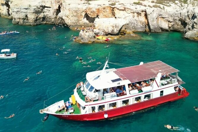 Medulin -Kamenjak 5h boat trip with lunch & drinks on Sandra Boat - Lunch on board, simple and included