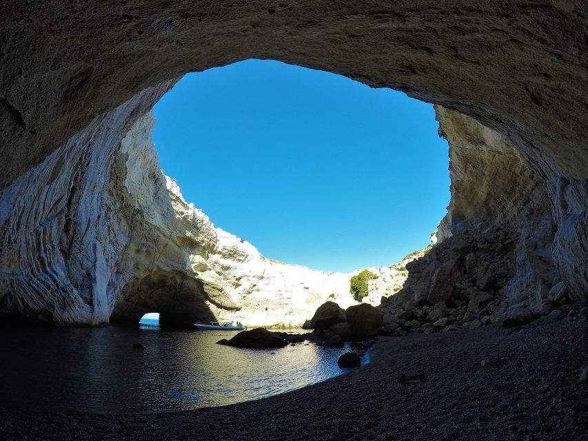 Milos: Half-Day Speedboat Cruise to Klefiko with Snorkeling - Kalogries Bay and the final long swim