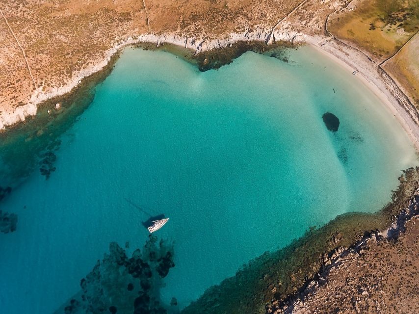 Mykonos: Catamaran Cruise With Meal and Drinks - Crew service and the feel on board