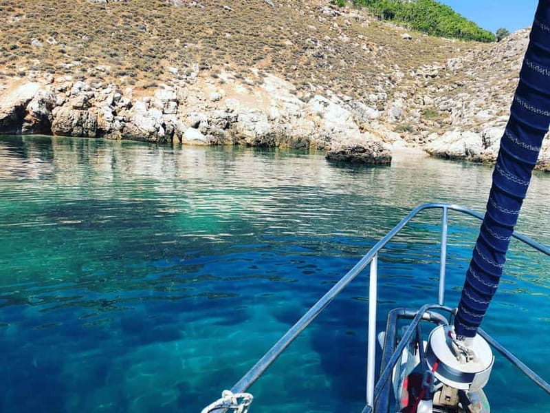 Mykonos: Delos and Rhenia Islands Cruise with BBQ Meal - Delos Beyond the Ruins