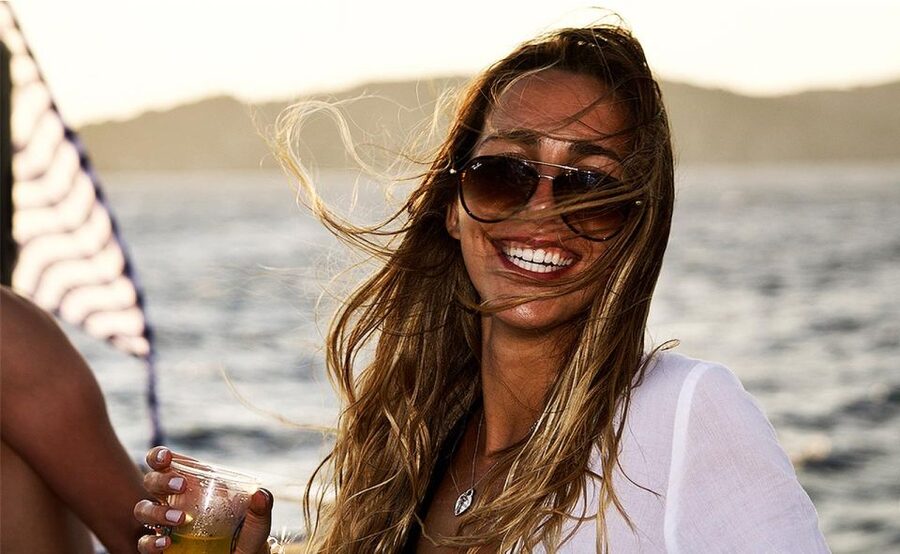 Mykonos: Sunset Boat Party with Open Bar & Live DJ - Who will enjoy this boat party?