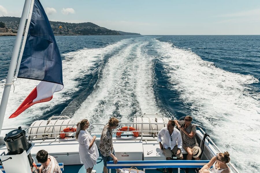 Nice: 1-Hour Sightseeing Cruise to Villefranche Bay - Who should book this cruise?