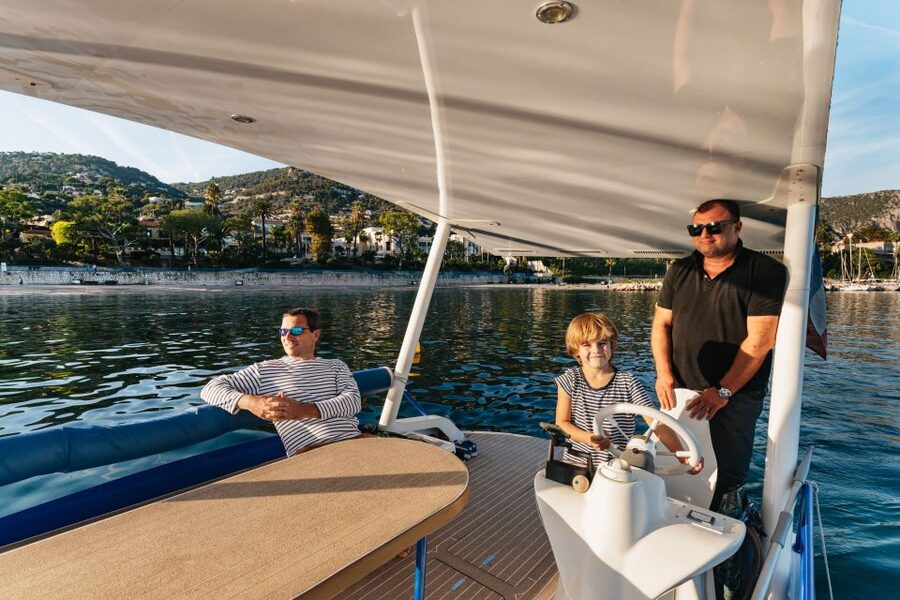 Nice: Private Sunset Tour on Solar Powered Boat - Villa David Niven and the evening view