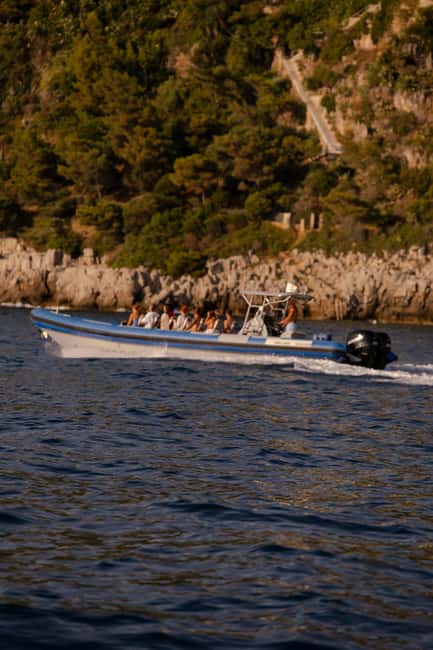 Nice: Sunset Boat Tour with Wine and Local Snacks - Setting off from Port Lympia