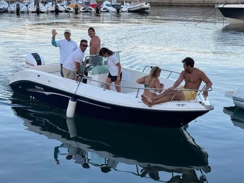Palermo: Mondello, Capo Gallo Reserve Boat Tour, and Snack - Snacks, prosecco, and the onboard mood
