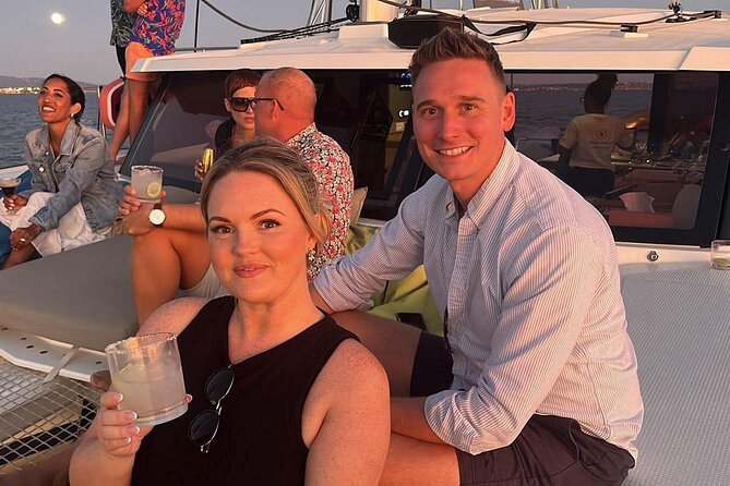 Palma: 2-Hour Sunset Catamaran Cruise with Drinks - The sunset hour near Palma Cathedral