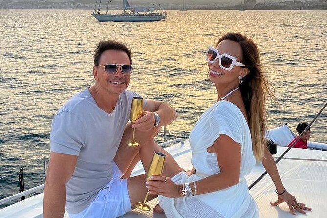 Palma: 2-Hour Sunset Catamaran Cruise with Drinks - The first hour: Palma from the water