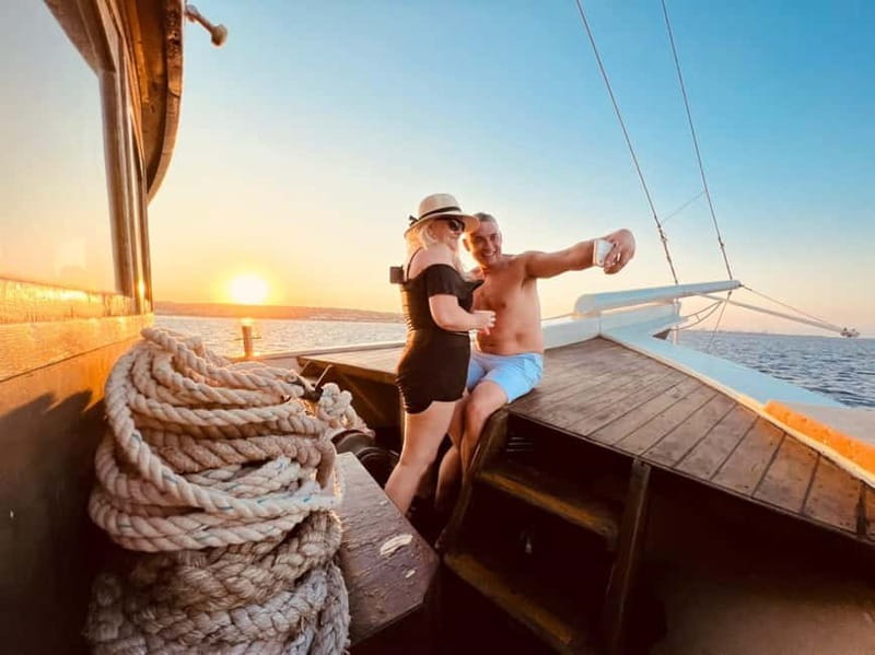 Paphos: Sunset Cruise, Turtle Watching, & Unlimited Drinks - Seeing the Vera K shipwreck through the windows