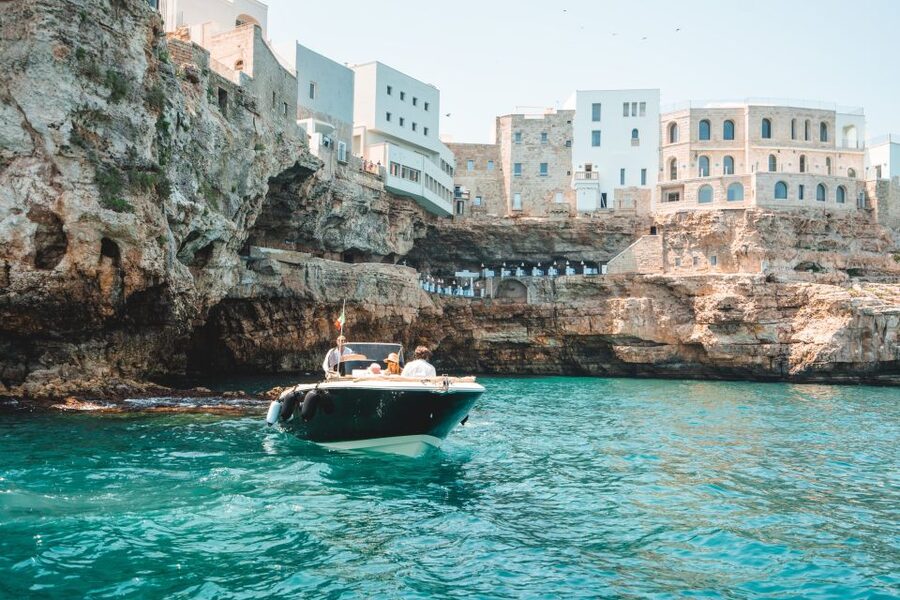 Polignano a Mare: Boat Cruise to Scenic Caves with Prosecco - Grotta Ardito and the first aperitif