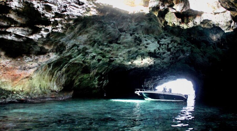 Polignano a Mare: Boat Trip, Swim & Cave with Aperitif - What makes this Polignano boat trip worth considering
