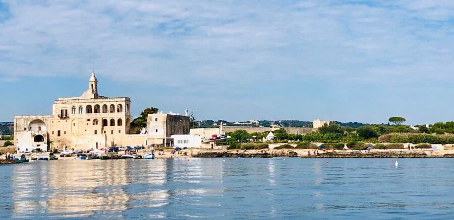 Polignano a Mare: Boat Trip, Swim & Cave with Aperitif - Who will enjoy this tour most