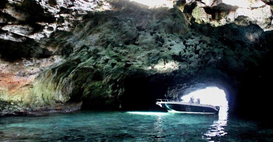 Polignano a Mare: Boat Trip, Swim & Cave with Aperitif - Why Polignano is best appreciated from a boat