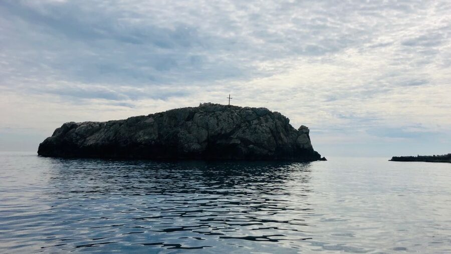 Polignano a Mare: Boat Trip, Swim & Cave with Aperitif - The swim stop in the Adriatic
