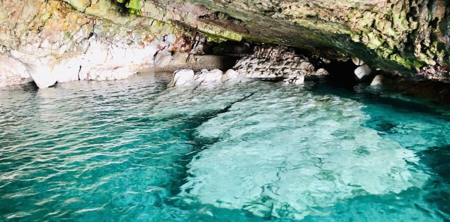 Polignano a Mare: Boat Trip, Swim & Cave with Aperitif - Prosecco, taralli, music, and the ride home