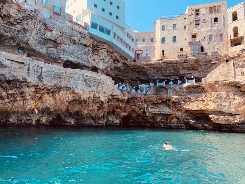 Polignano a Mare: Cave Boat Tour with Aperitif - The crew sets the tone