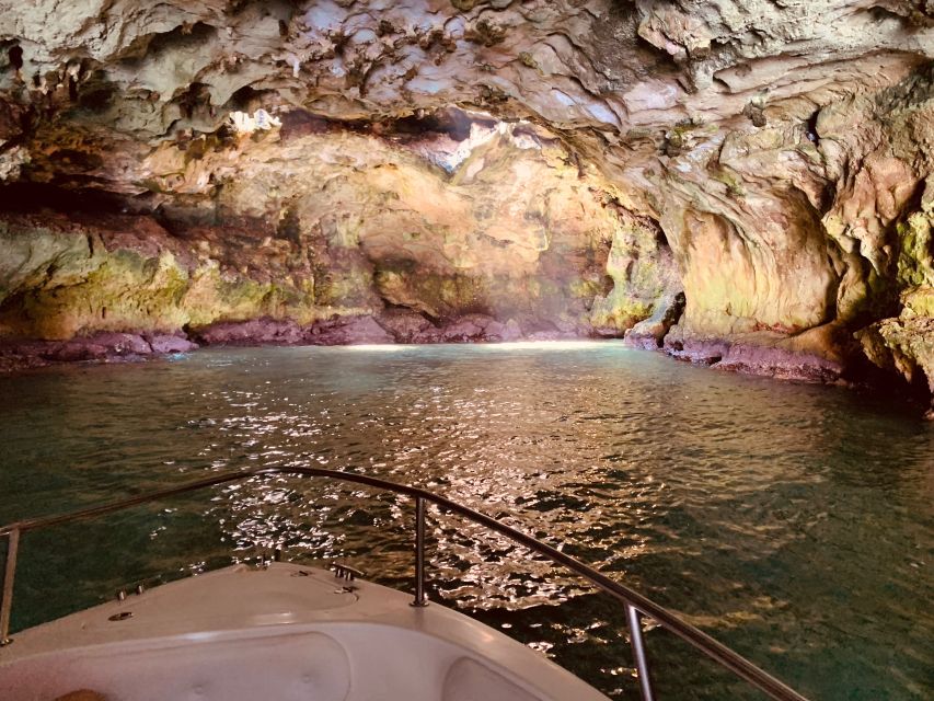 Polignano a Mare: Cave Boat Tour with Aperitif - Cala Port’Alga and Grotticella Sella