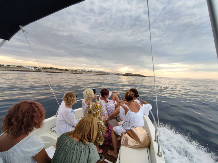 Polignano a Mare: Speedboat Cruise to Caves with Aperitif - The Swimming Stop and Italian Aperitif