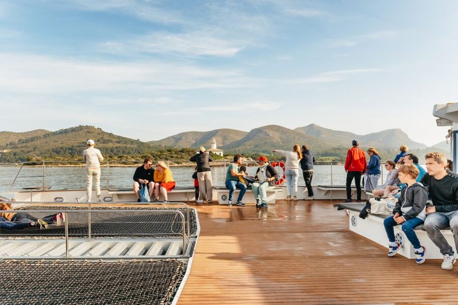 Port d'Alcudia: Sunrise at Sea & Dolphin Watching Boat Tour - What the boat ride is really like
