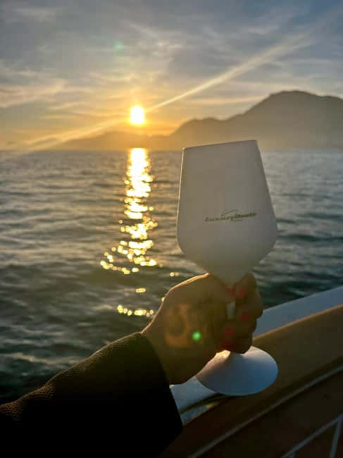 Positano: Shared Sunset Cruise - Setting out from Cala Marinai Brasserie