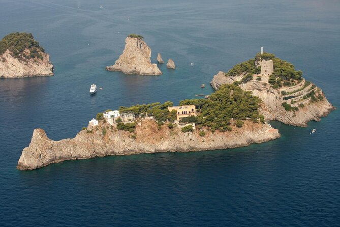 Private Boat Tour To Capri Departing From Positano - Key points to know before booking