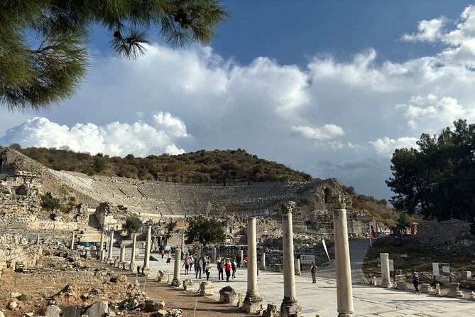 PRIVATE TOUR FOR CRUISERS: Mary's House (Meryemana) and Ephesus - Mary’s House, a short visit with lasting meaning