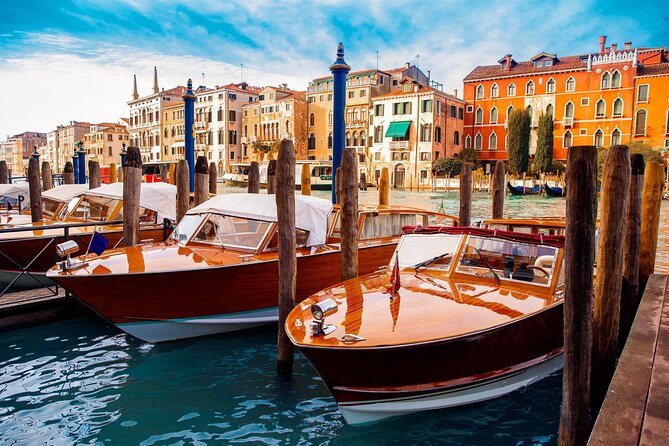 Private Venice 2 hrs Tour: Boat & Walking Tour with food tasting - Starting beside St. Mark’s Square