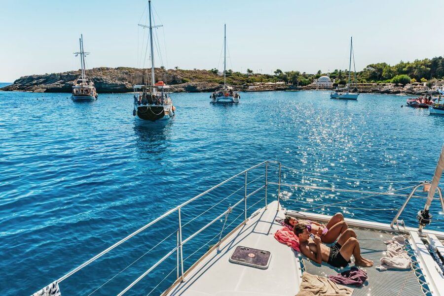 Rhodes: All-Inclusive Catamaran Cruise with Lunch and Drinks - Comfort, space, and the small drawbacks