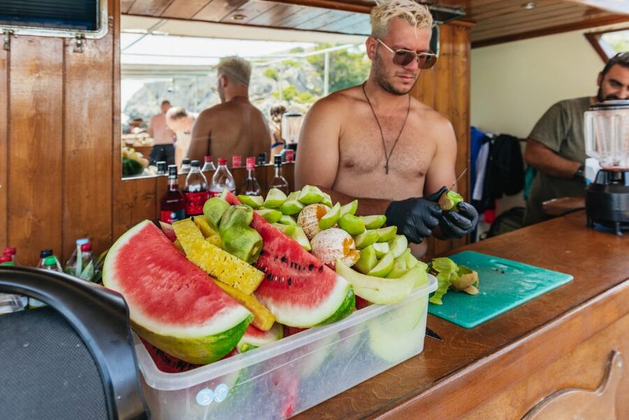 Rhodes: Anthony Quinn, Ladiko and Caves All-Inclusive Cruise - Who will enjoy this cruise most
