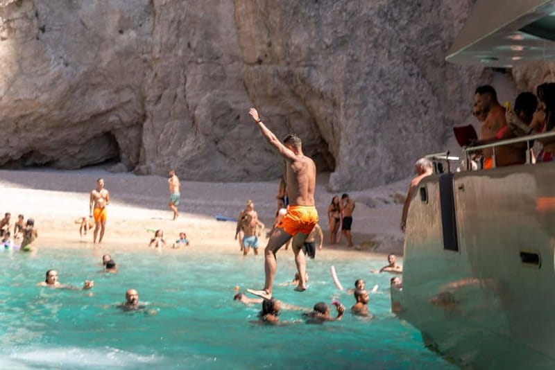 Rhodes: Morning Cruise to Symi Island & St. George Bay - Starting at Mandraki Harbour