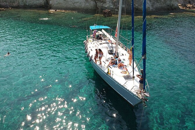 Round of Milos and Poliegos Sailing boat snorkelling cruise - What this Milos sailing cruise is really like
