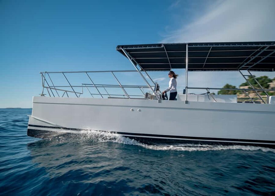 Rovinj: Sunset & dolphin group tours with Catamaran - What makes this Rovinj boat trip special