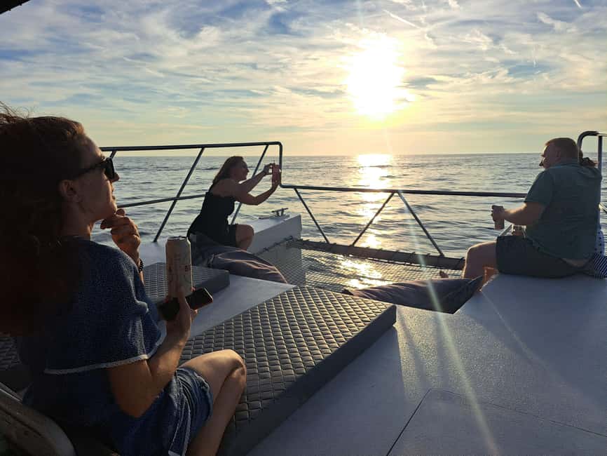 Rovinj: Sunset & dolphin group tours with Catamaran - Meeting the catamaran at ACI marina