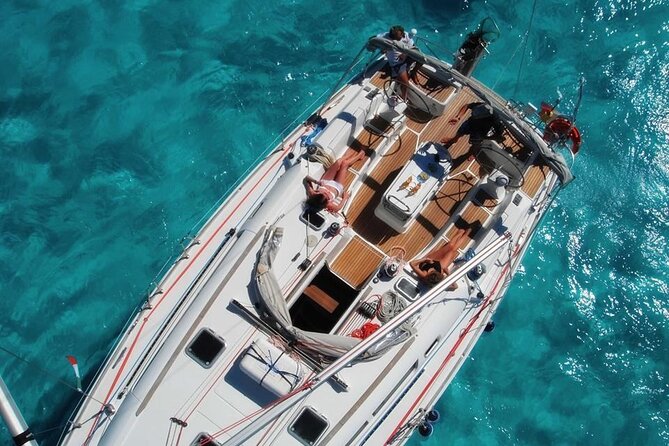 Sailing boat from Santa Teresa di Gallura to the Maddalena Archipelago - What to pack for a more comfortable day