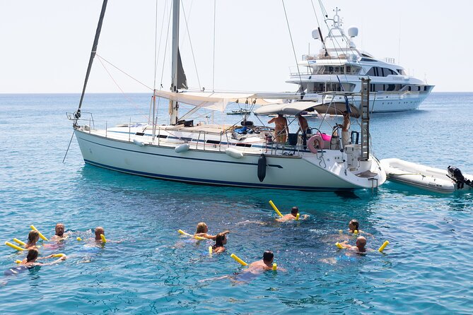 Sailing Boat Small Group Kleftiko and Sikia Cave West of Milos - Crew service makes a large difference