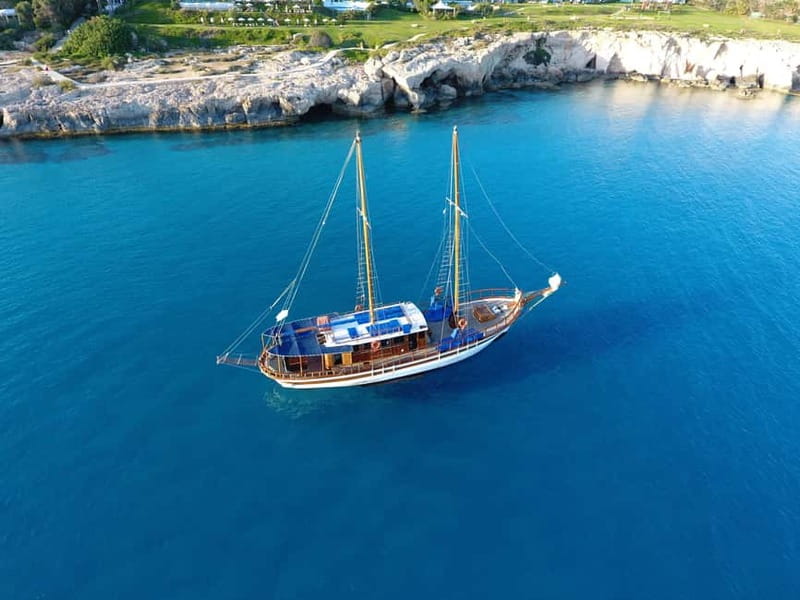 San Antonio Crystal Sea Cruise from Protaras - The details that matter most
