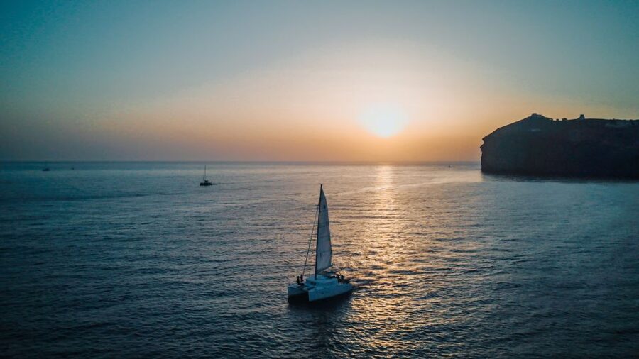 Santorini Catamaran Cruise with Swimming, Meal and Open Bar - Swimming at the Palea Kameni hot springs