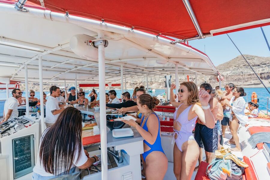 Santorini: Catamaran Tour with BBQ Dinner, Drinks, and Music - Barbecue lunch or dinner with Greek flavors