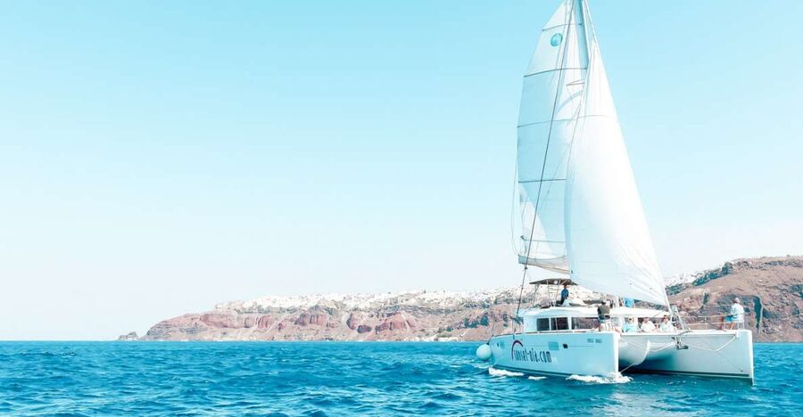 Santorini: Catamaran Tour with BBQ Meal and Unlimited Drinks - The Hot Springs and the volcanic side of Santorini