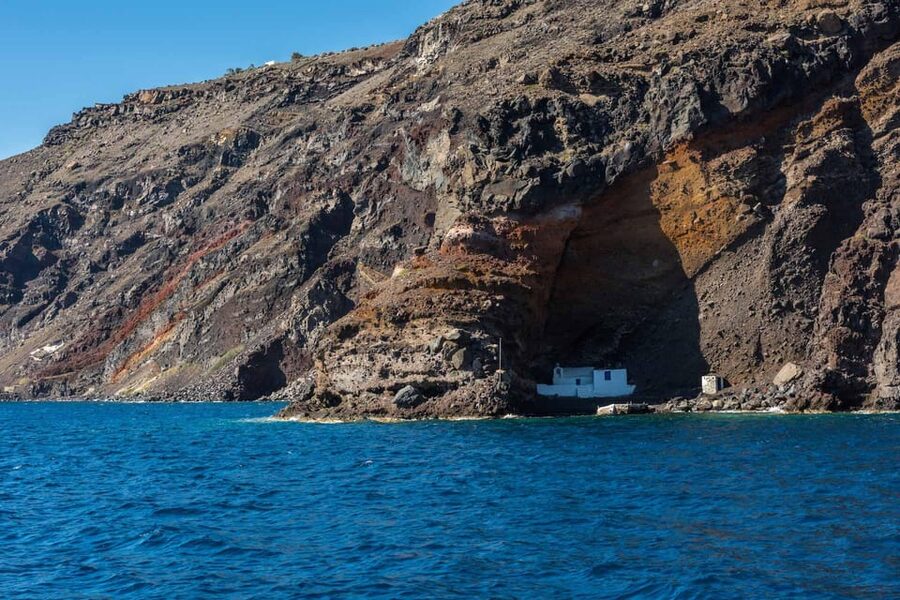 Santorini Port: Cruise to Volcano, Hot Springs & Thirassia - Starting at Fira Old Port at 10:30