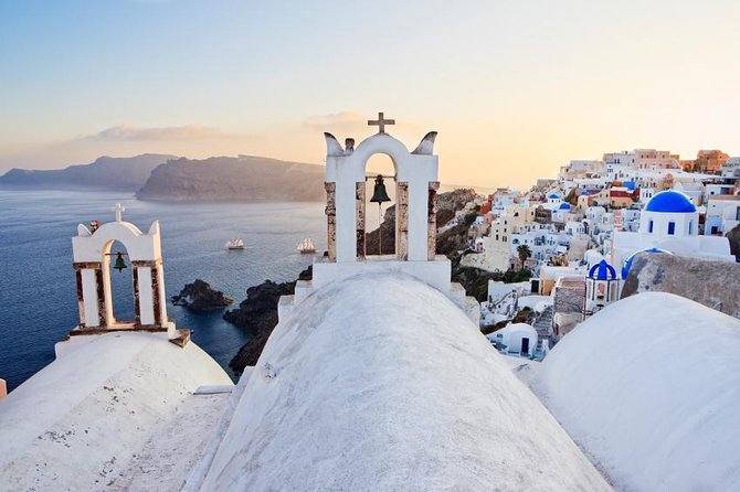 Santorini Private Driver: Explore Santorini - Port & Hotel Pickup - At a glance